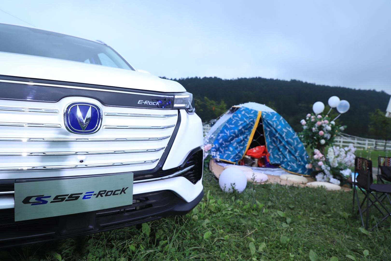 15.99万起让你告别里程焦虑 长安新能源CS55纯电版挑战680KM