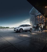 东风标致4008 PHEV 4WD即将首次亮相成都车展