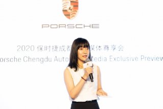 全新后驱版Taycan成都媒体首秀