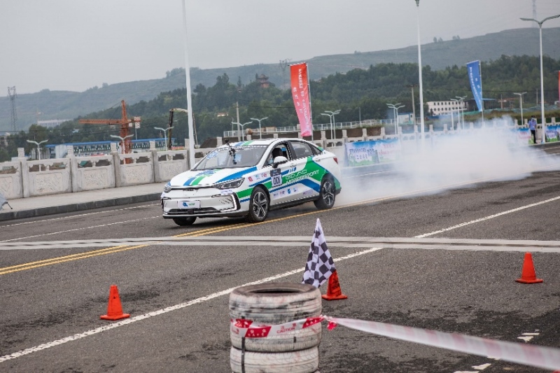 2020环青赛正式开赛 BEIJING汽车三款主力车型闪耀赛场