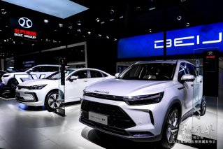 BEIJING-X7首次亮相成都车展 彰显顶流实力斩获5大奖项