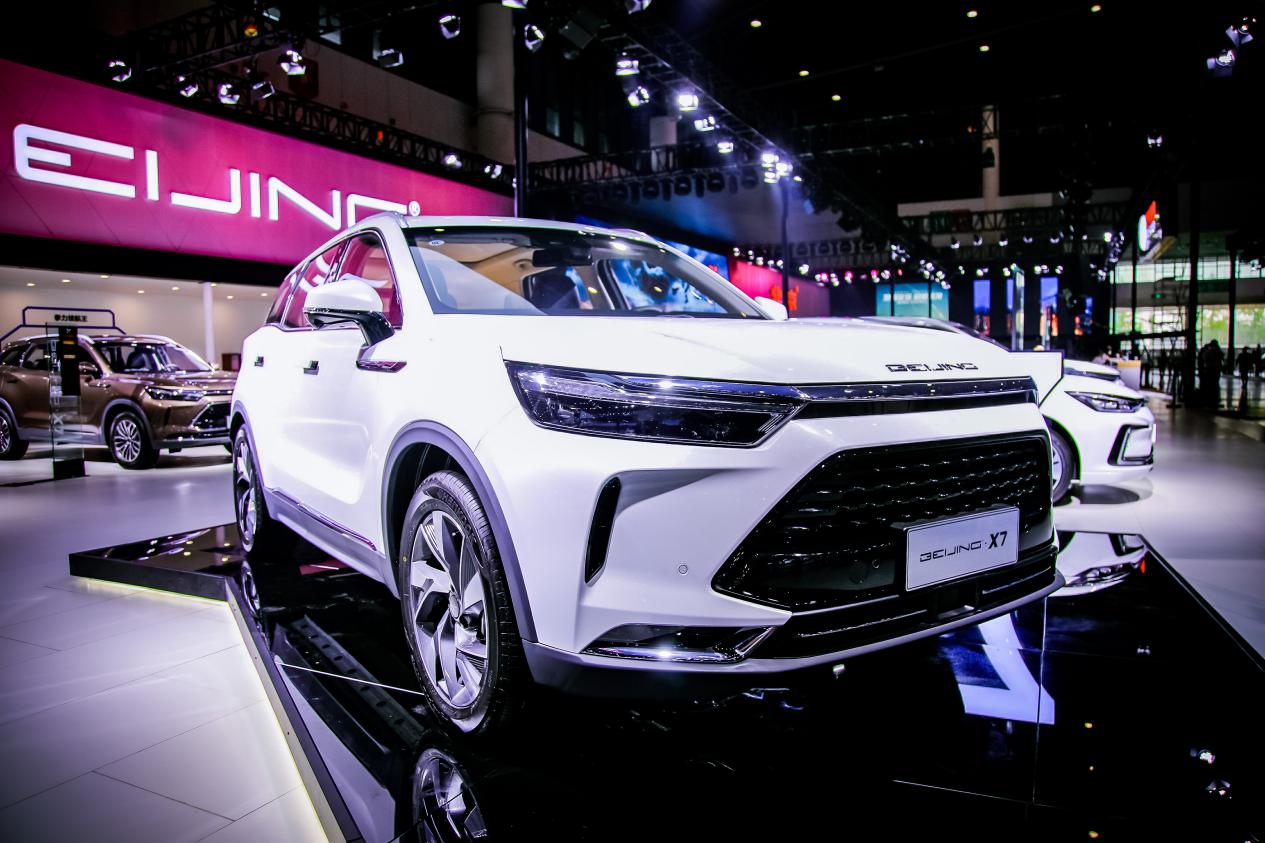 BEIJING-X7首次亮相成都车展 彰显顶流实力斩获5大奖项