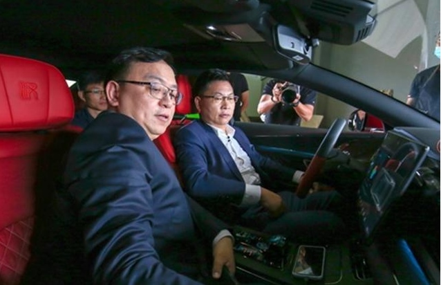 P40变身车钥匙?比亚迪x华为深度合作开创时代新格局