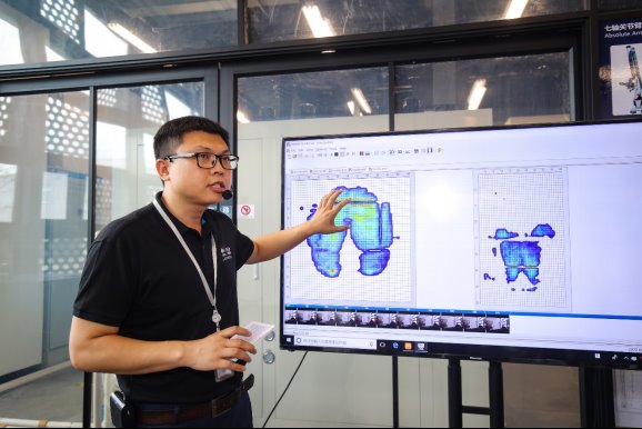 首次走进中国智能模块化座椅技术中心 探秘2021款嘉际“零压”功夫