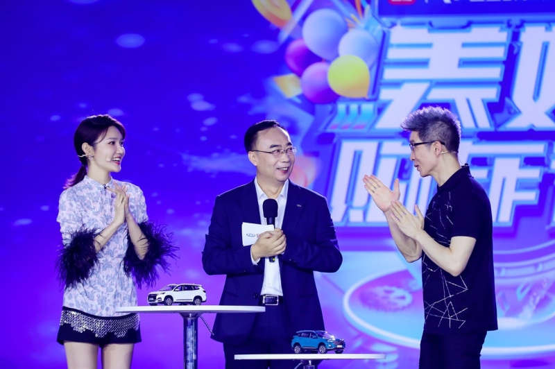 创纪录!四大名嘴带货 奇瑞“瑞虎兄弟”央视直播火爆