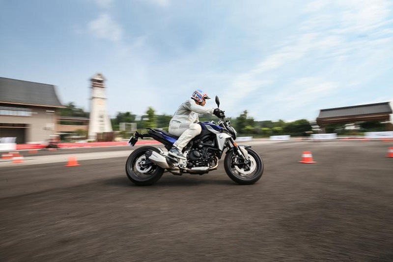 BMW摩托车创新战略2020全面打造骑士生活