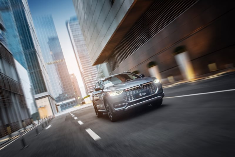 年度最值得关注的SUV——比亚迪宋PLUS，预售价11.88万元——14.68万元