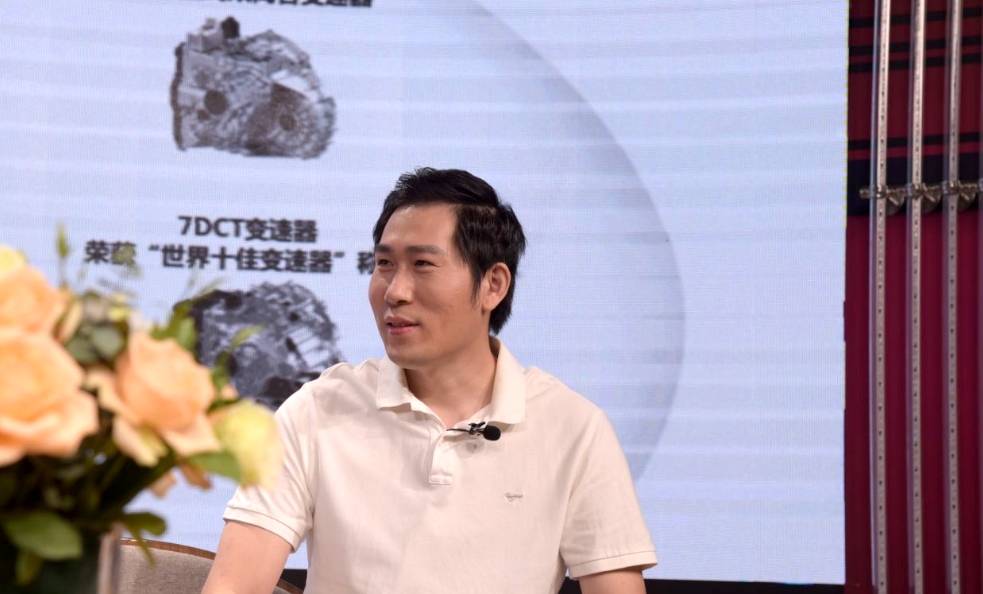 “科技长城”公开课疯狂输出技术干货 网友表示一定“三连”!
