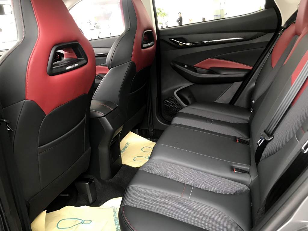 新车探店｜价格屠夫再上新车 听说只卖给潮流派年轻人