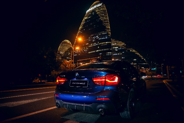 闪“曜夜”色 玩转街头 这才是独“1”无二的潮流型格