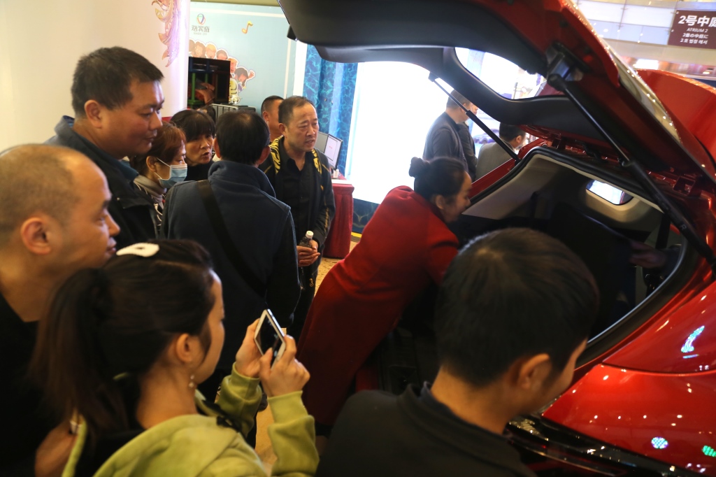 思皓X8成都区域上市 江淮粉丝热情高涨 再掀团购热潮
