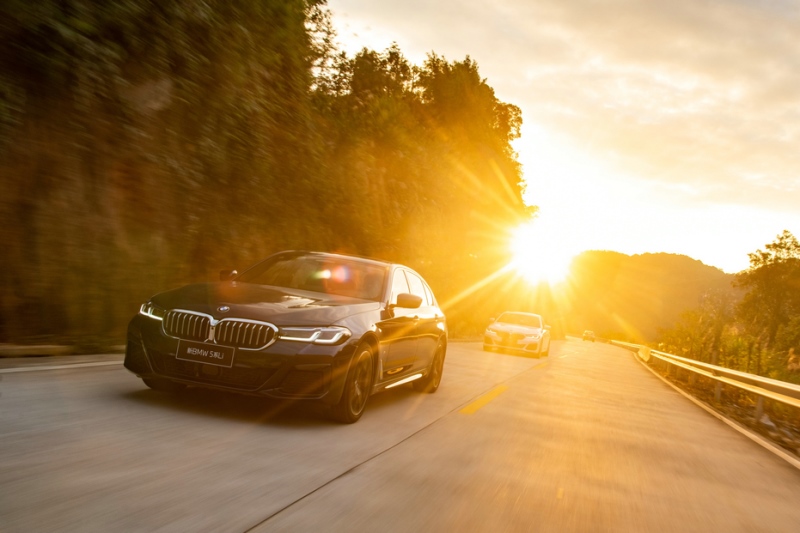 致敬时代荣光 见证湾区风华 与新BMW 5系一起成就“吾辈正当时”