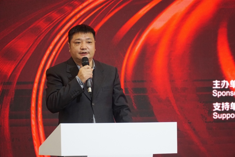 2021中国年度卡车揭晓!欧航R系列超级中卡摘得桂冠