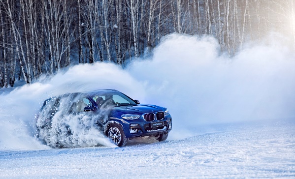 即刻出发！BMW X3与你一起解锁冬日硬核惊喜
