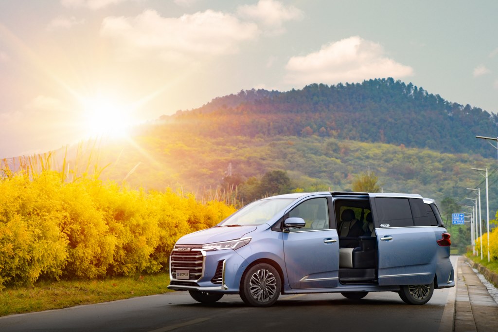 简试最懂后排感受的中大型豪华MPV 上汽大通MAXUS G20 PLUS