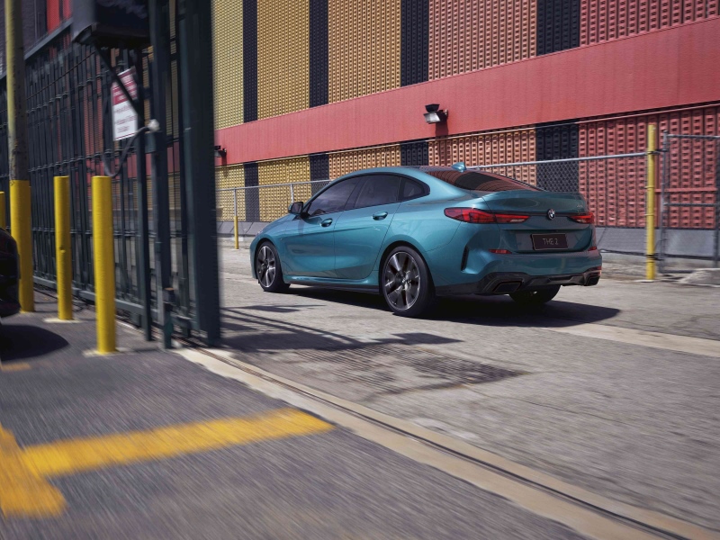 开创豪华紧凑四门轿跑车新世代 创新BMW 2系四门轿跑车荣耀上市
