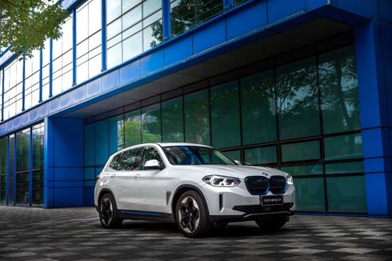 选择创新纯电动BMW iX3的7大理由