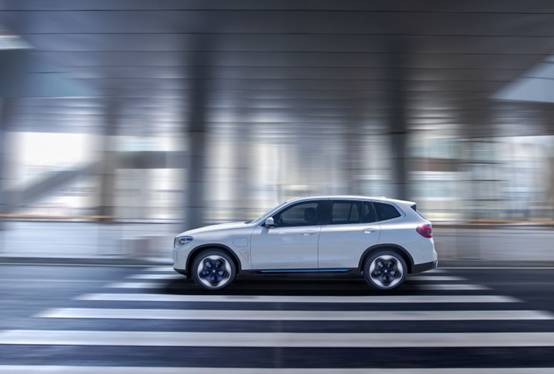 电动时代近在眼前 三大方面看BMW iX3如何定义“典范”