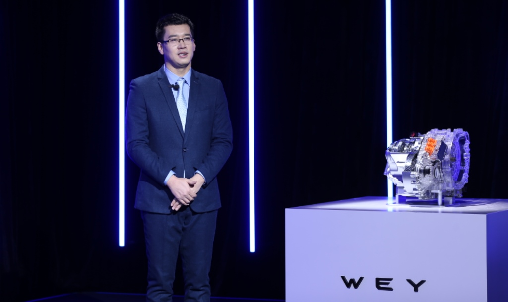 全新旗舰车型摩卡全球首秀 WEY品牌焕新迈出关键步伐