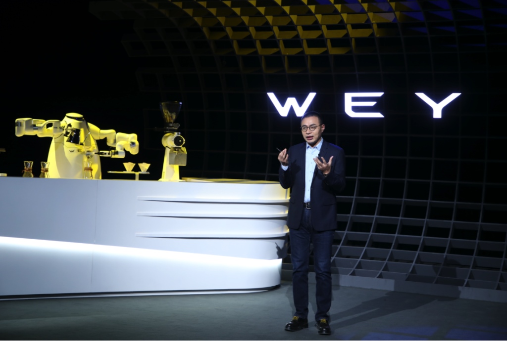 全新旗舰车型摩卡全球首秀 WEY品牌焕新迈出关键步伐