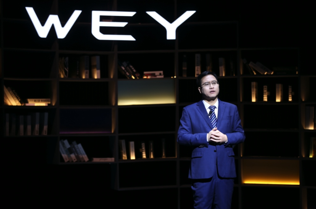 全新旗舰车型摩卡全球首秀 WEY品牌焕新迈出关键步伐