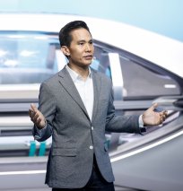 罗伟基 (Anthony Lo) 接棒Moray Callum担任福特汽车公司全球设计副总裁