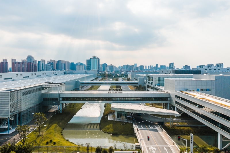 探秘上汽大众新能源汽车工厂“零影响”工厂造就“零排放”ID.产品