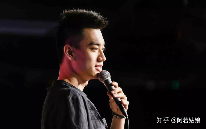 官方玩梗？王建国&庞博携手名图CP  3月1日线上见