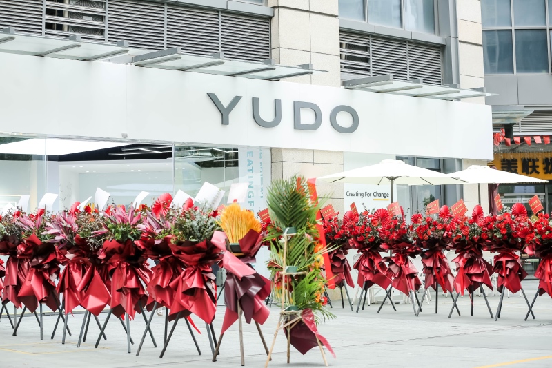 从销售到感受 云度汽车直营店沪深双城齐发把脉用户需求