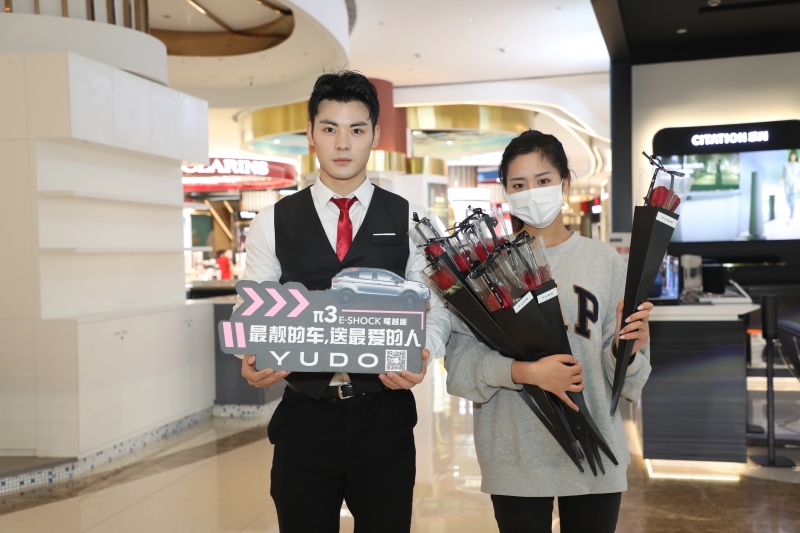 从销售到感受 云度汽车直营店沪深双城齐发把脉用户需求