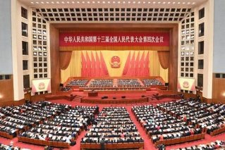 全国人大代表建议增设自动挡货车驾驶证类别 重卡加速进入自动挡时代