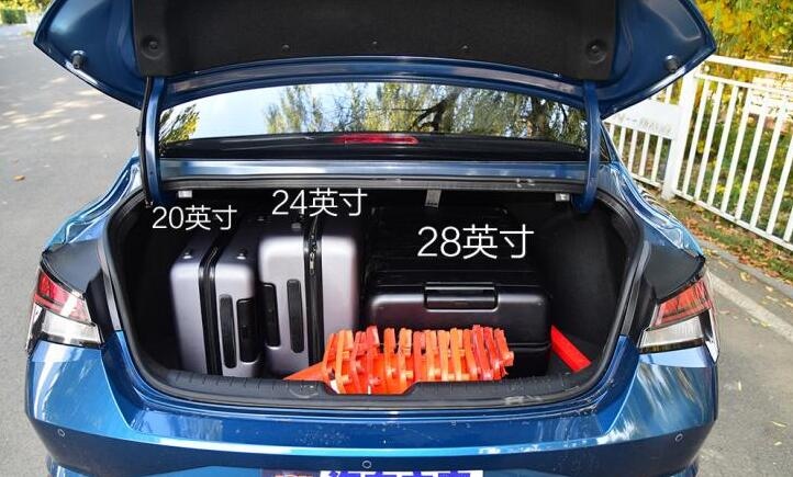 家庭新成员：第七代伊兰特 让爱温暖全家