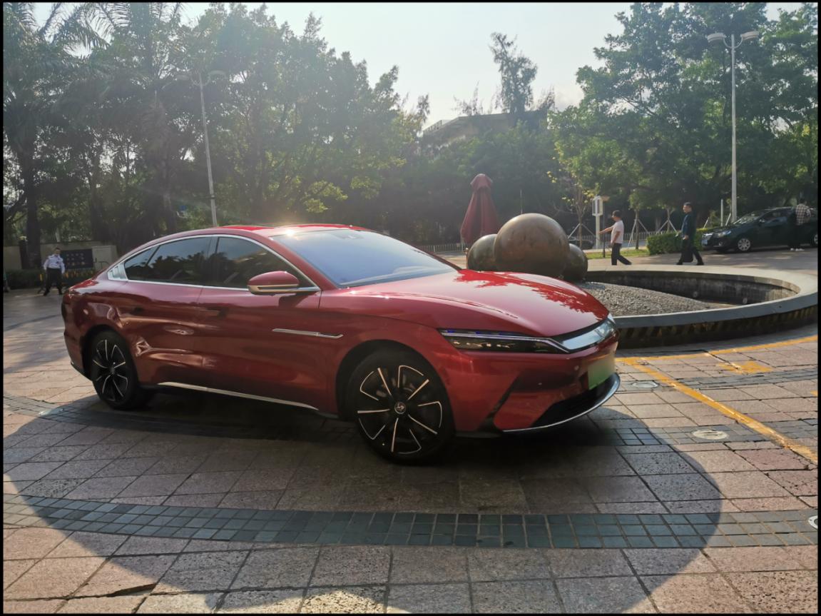 沈承建:没有开过比亚迪汉 那你就不算开过好车