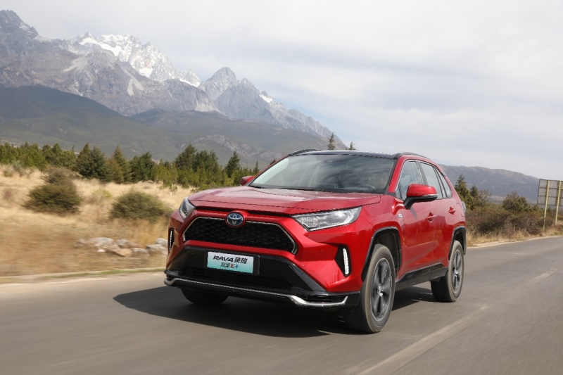 史上最强——RAV4荣放双擎E+带你探索世界