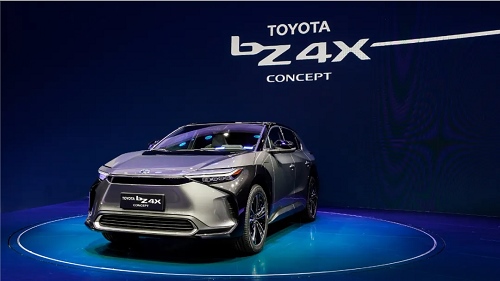 TOYOTA bZ纯电动专属系列全球首发