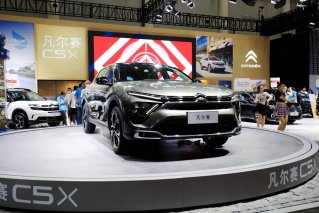 武汉首秀｜东风雪铁龙凡尔赛C5 X强势登陆华中国际车展