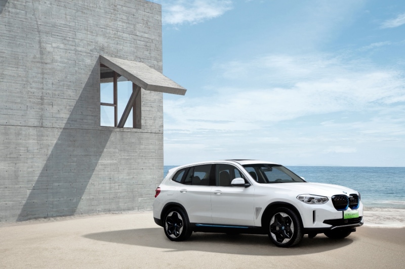 保持“满电”与创新纯电动BMW iX3共赴盛夏之约