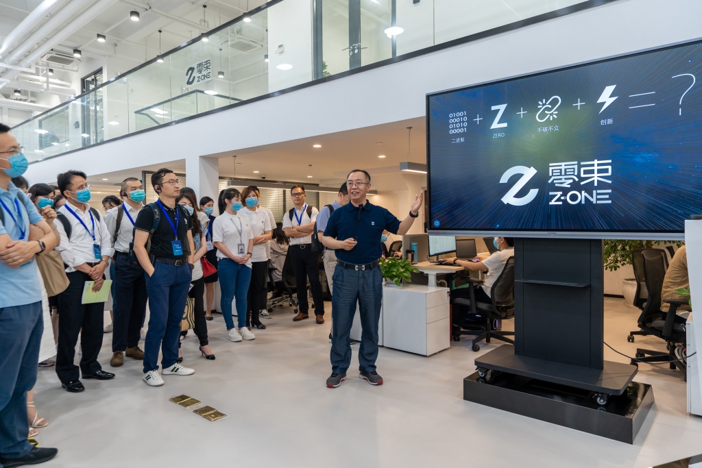 发布全新愿景使命价值观和LOGO 上汽将向“用户型高科技公司”全面转型