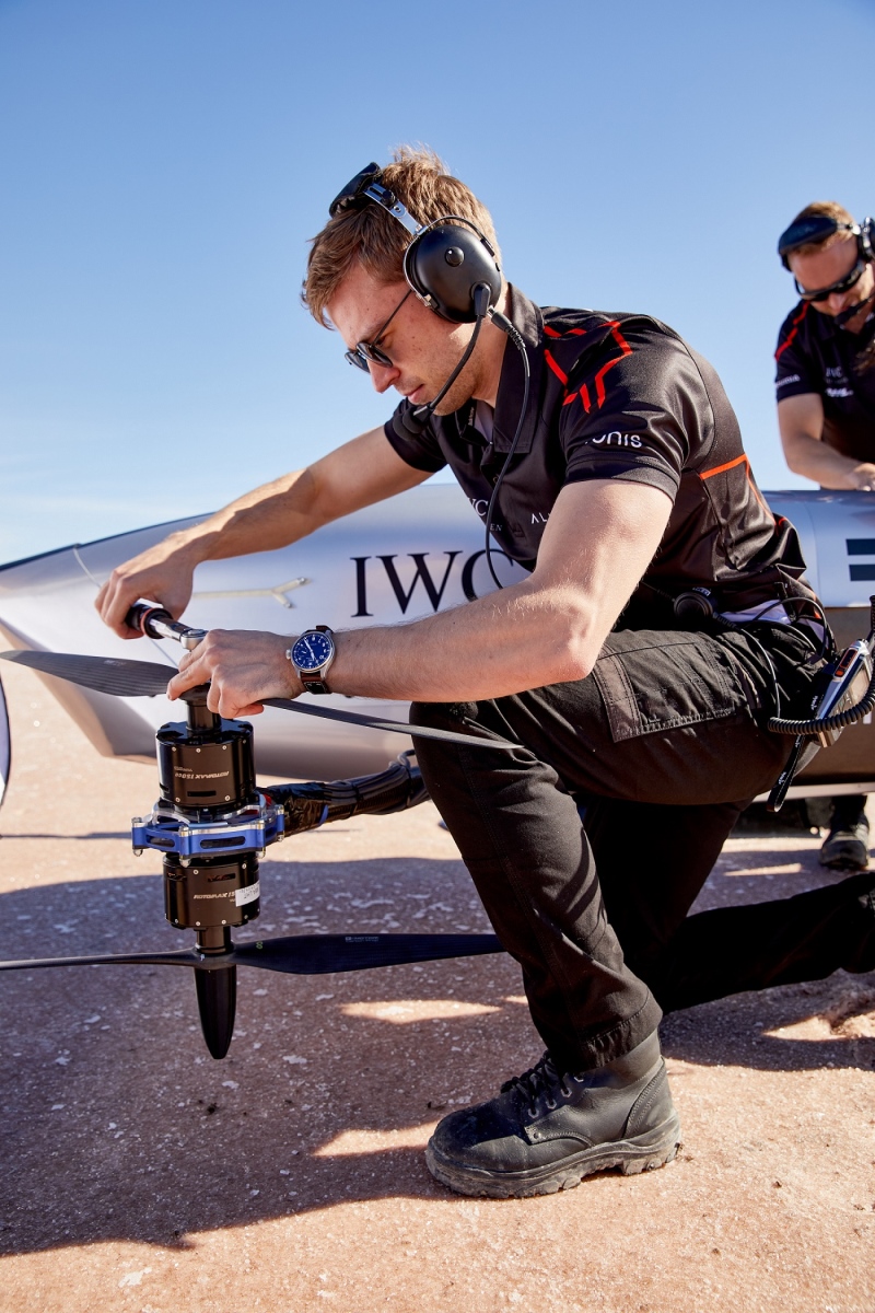 IWC万国表与AIRSPEEDER宣布在工程设计和计时领域开展合作