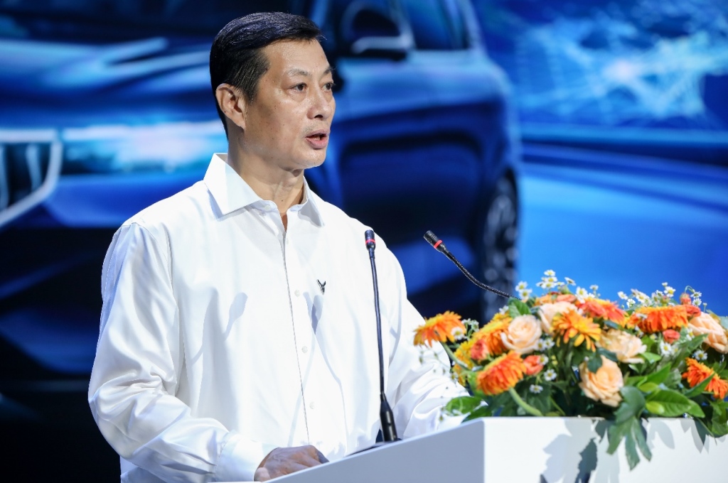 东方风起 绘就岚图 东风公司第5200万辆汽车暨岚图FREE首台量产车下线