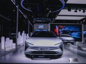 “以L2.9为目标，把单车智能做到极致”智己汽车首度亮相2021世界人工智能大会