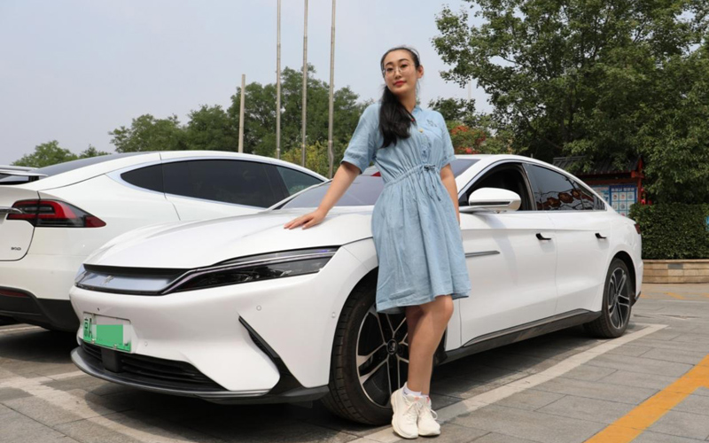 始于颜值终于信任 热爱105℃迪粉王丽雯的购车故事