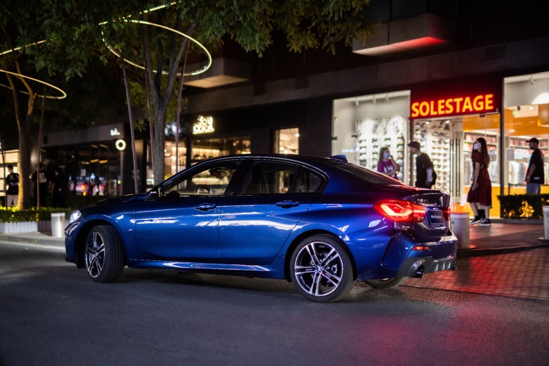 炫酷甜蜜配方,与BMW 1系运动轿车共度浪漫七夕