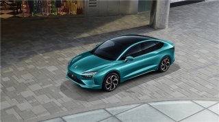 中端市场新军雷诺江铃羿，凭实力让你忘记model2