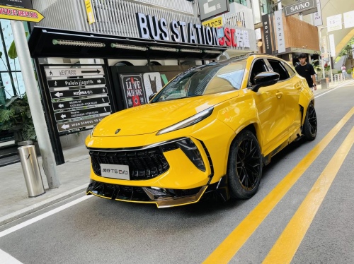 改装展车上台 这辆风行T5 EVO“很飒”