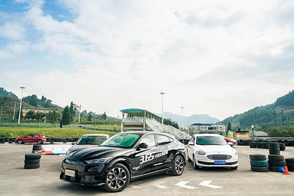 3.65方程式挑战赛 智能先锋纯电国产福特Mustang Mach-E全国四城试驾正式开启