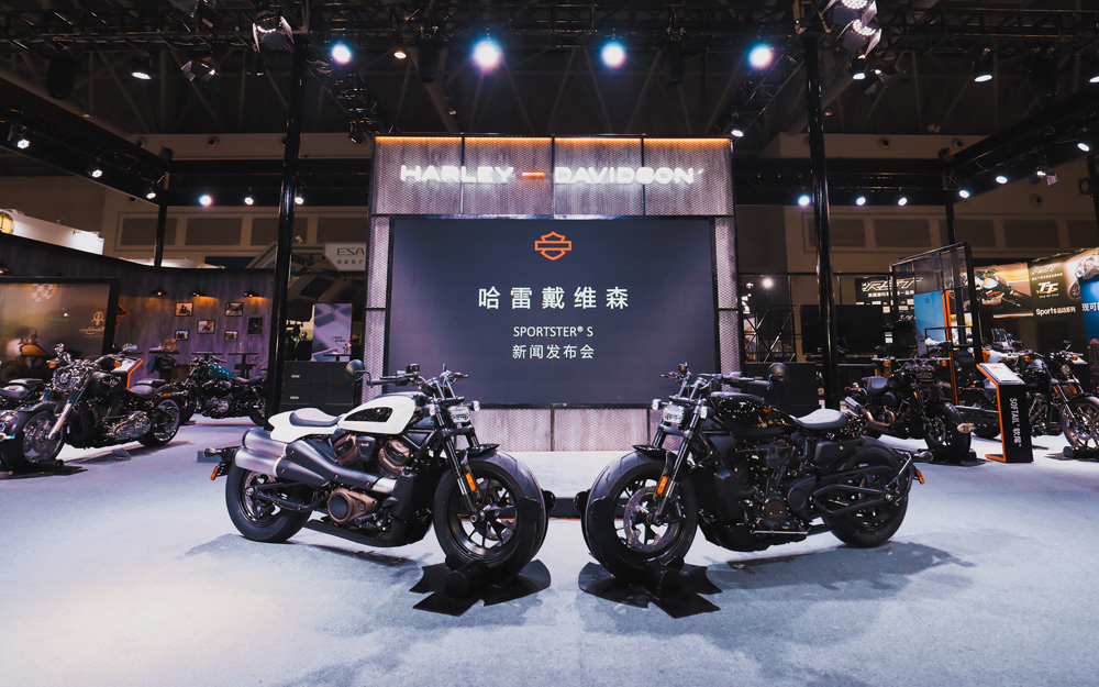 哈雷戴维森全新性能摩托车Sportster® S 正式亮相于2021中国国际摩托车博览会