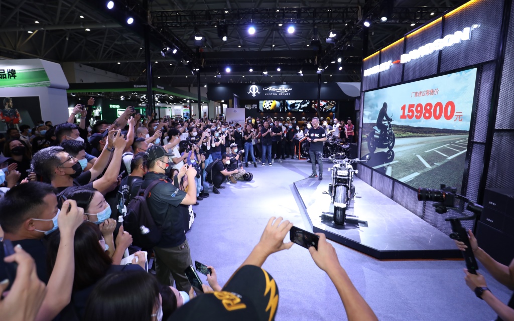 哈雷戴维森全新性能摩托车Sportster® S 正式亮相于2021中国国际摩托车博览会