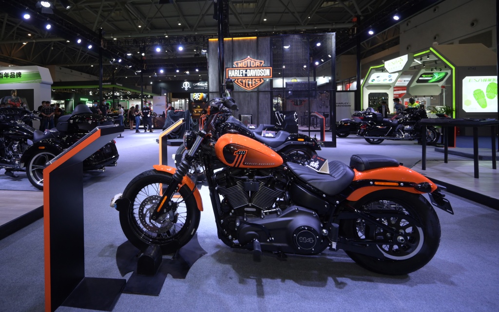 哈雷戴维森全新性能摩托车Sportster® S 正式亮相于2021中国国际摩托车博览会