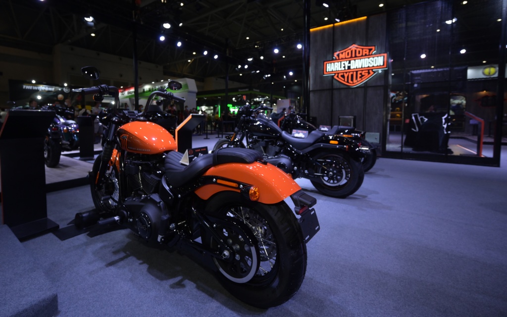 哈雷戴维森全新性能摩托车Sportster® S 正式亮相于2021中国国际摩托车博览会